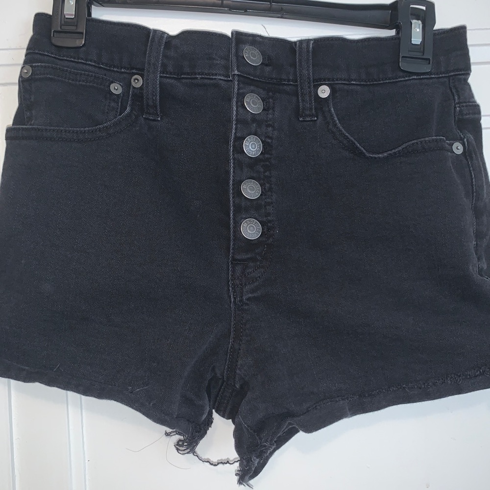 Madewell black shorts